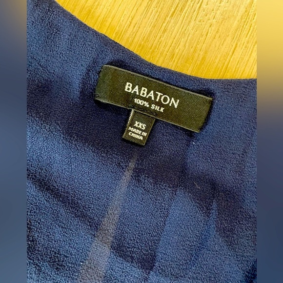 BABATON Aritzia 100% Silk Blue Dressy Ruffled Blouse. Size XXS - Picture 6 of 8